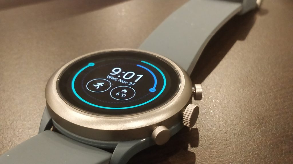 samsung gear sport vs fossil gen 4
